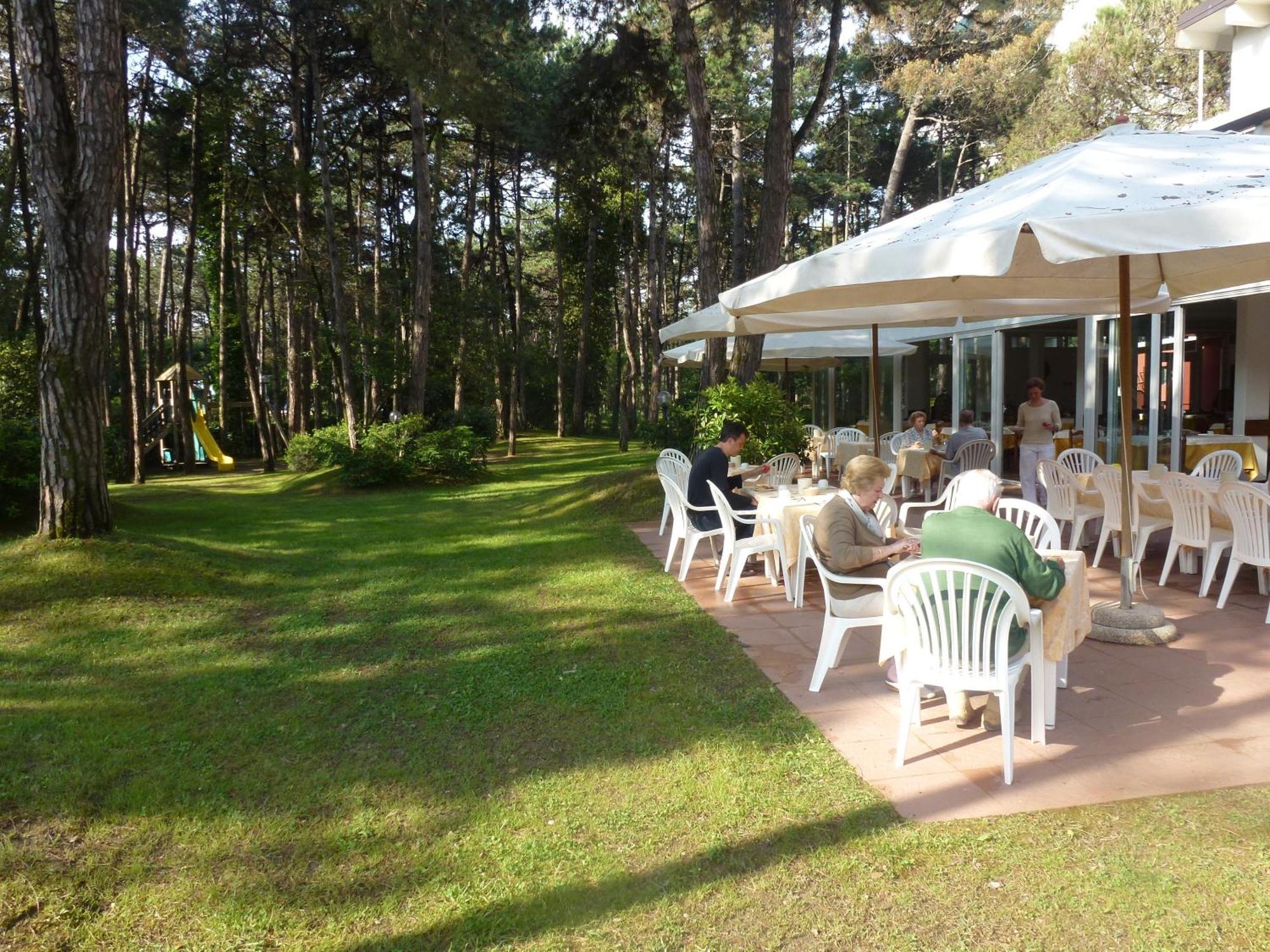 Hotel San Marco Lignano Sabbiadoro Ngoại thất bức ảnh