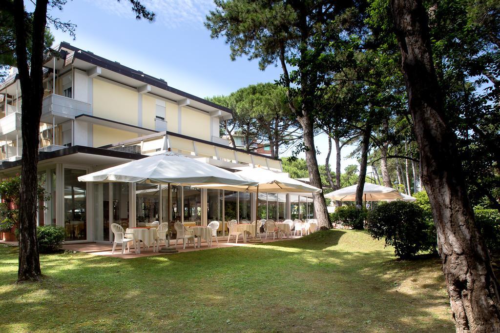 Hotel San Marco Lignano Sabbiadoro Ngoại thất bức ảnh